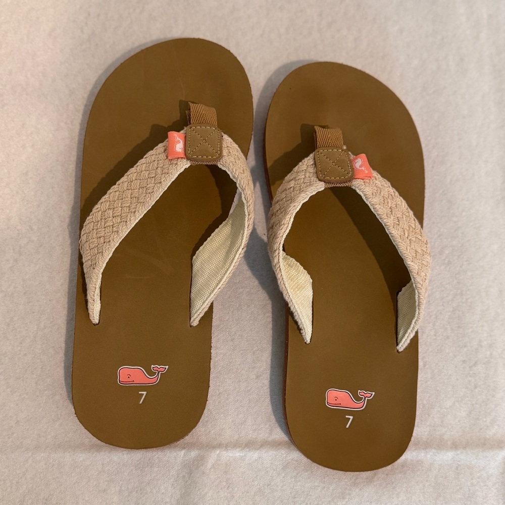 Vineyard Vines Women’s Woven Sandal flip flop